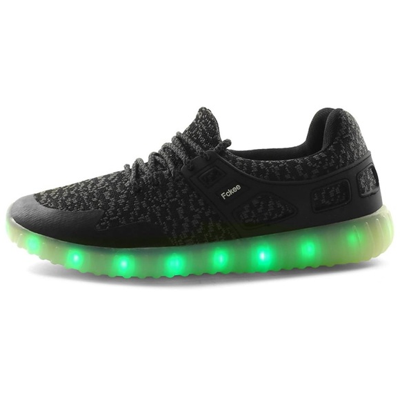 Black light up shoes - Picture 5 of 9